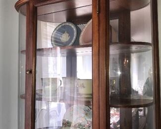 Items Located In The Dining Room