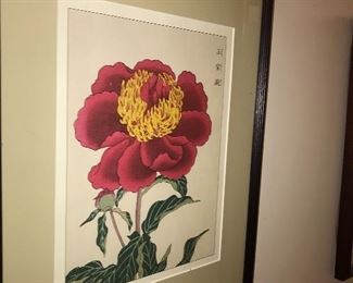 Items Located In The Central Hallway