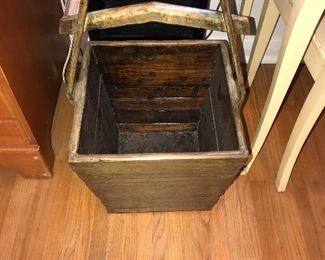 Items Located In The 2nd Bedroom