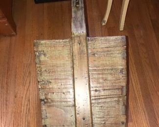 Items Located In The 2nd Bedroom