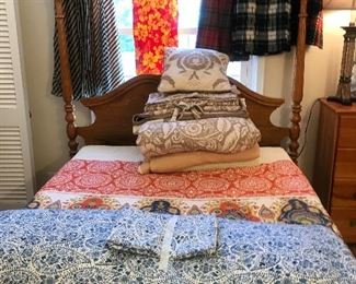 Items Located In The 3rd Bedroom