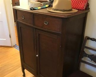 Items Located In The 3rd Bedroom