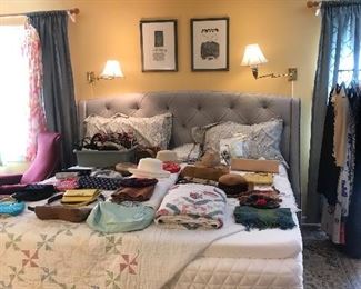 Items Located In The 4th Bedroom ( Master)