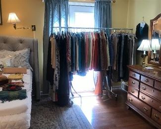 Items Located In The 4th Bedroom ( Master)