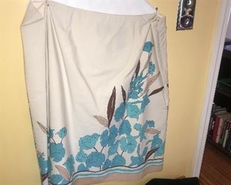 Items Located In The 4th Bedroom ( Master)