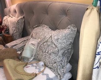 Items Located In The 4th Bedroom ( Master)