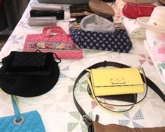 Items Located In The 4th Bedroom ( Master)