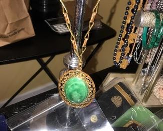 Items Located In The 4th Bedroom ( Master)