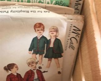 Items Located In 5th Bedroom (Craft Room)