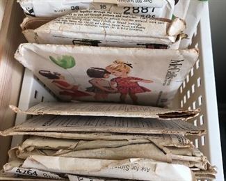 Items Located In 5th Bedroom (Craft Room)