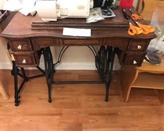 Items Located In 5th Bedroom (Craft Room)