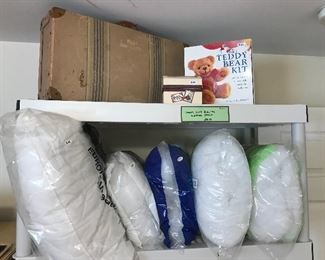 Items Located In 5th Bedroom (Craft Room)