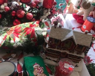 Items Located In 6th Bedroom ( Holiday Room)