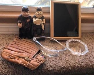 Mitt and Accessories