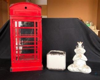 Telephone Booth Decor