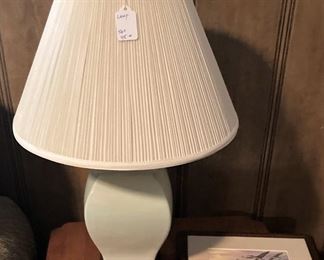 Another lamp; duck picture