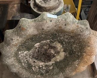 2 piece bird bath