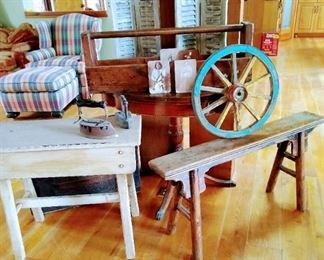 Beautiful farm house primitives!