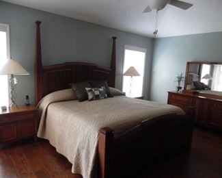 All Wood Bedroom Set.  Poster Bed - King Size