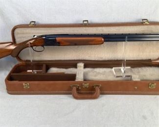 Serial - 16141
Mfg - 1959 Belgian Browning
Model - Superposed w/ Case
Caliber - 20 Gauge
Barrel - 28"
Capacity - 2
Type - Shotgun, Over-Under
Located in Chattanooga, TN
Condition - 3 - Light Wear
This lot contains a Belgian Browning Superposed with the factory carry case chambered in 20 Gauge. This shotgun is in excellent condition and is a must have for any Browning or shotgun collector alike. This shotgun's serial number places it's date of manufacture in the year 1959.

*** please note, there is a very minor hairline crack in the left side of the foreend, as noted in the last picture ***