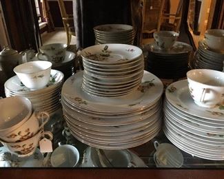 Lynmore Golden Rose china