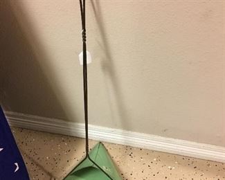 Vintage dust pan