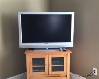 Perfect TV stand and flat screen TV