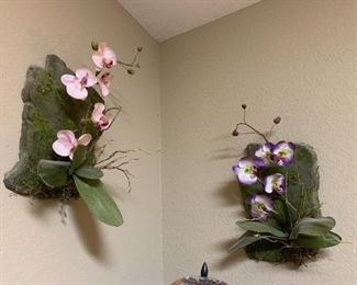 Artificial floral arrangements