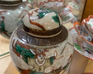 Japanese satsuma porcelain urn