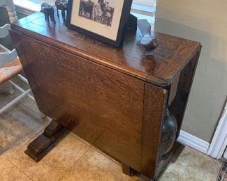 Antique drop leaf table