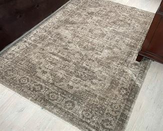 GEOMETRIC PATTERNED CARPET | 7ft-5in x 5ft-3in 