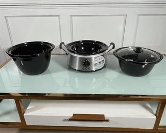 HAMILTON BEECH 3-IN-1 SLOW COOKER | with three varying sized dishes and manual 