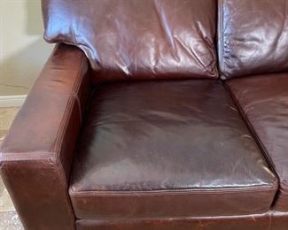 Moroni Grandeur Italian Leather Sofa 36x86.5x44in HxWxD