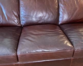 Moroni Grandeur Italian Leather Sofa 36x86.5x44in HxWxD