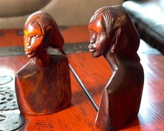 2pc Hand Carved Ladies Wood Figures 6x4x2.5in HxWxD