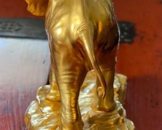 Boehm Limited Gem & Gold 400 Porcelain Elephant Diamond Eyes 8x10x5in HxWxD