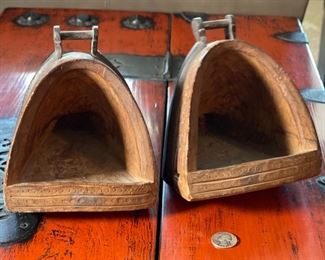 Chilean Huaso Stirrups Carved Wood Estribos COWBOY GAUCHO 7x5.75x8in HxWxD