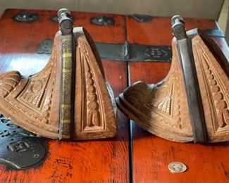 Chilean Huaso Stirrups Carved Wood Estribos COWBOY GAUCHO 7x5.75x8in HxWxD