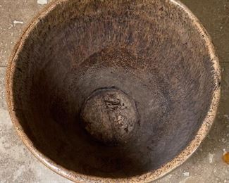 Antique Willow Tree Stump Carved Bucket 15x15.5in Diameter