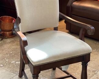 Riverside Trestle Table w/ 6 Chairs 30x42x80in HxWxD