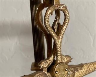 Maco Braga Vintage Brass Figural Balance Scale 23x19x7in HxWxD