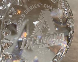 Waterford Diamond Backs 2001 World Champions Crystal Baseball Paperweight 2.5in Diameter
