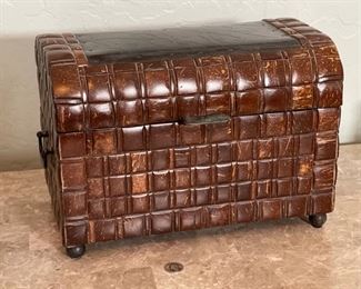 Maitland-Smith Stone Tile Chest Box 10.25x15.5x9in D HxWxD