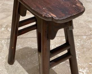 Rustic Stool 20.5x18x8.5 HxWxD