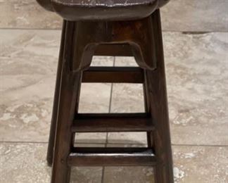 Rustic Stool 20.5x18x8.5 HxWxD