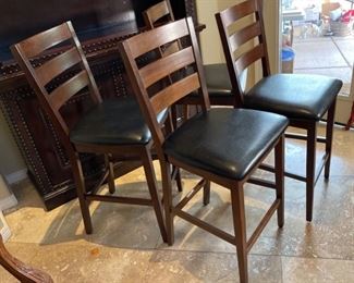 4pc Whalen Furniture Counter Height Chairs Stools Villa Roma 40x18x17in seat: 25in
