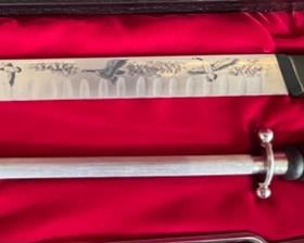 J.A. Henckels American Bicentennial 1976 Limited edition commemorative knife set JA 3x19.75x13.25in HxWxD