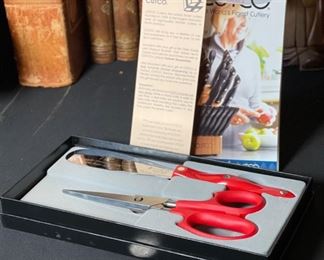 Cutco Scissor & Spreader Knife Set 1768 KN 77 KM NIB Box: 11x5.5in