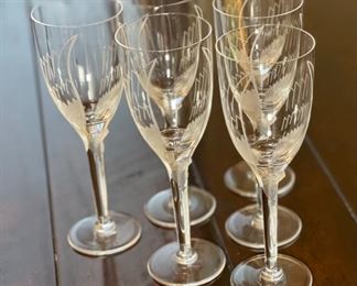 6pc Lalique France Angel Champagne Flutes Wine Glasses ANGE 8in H x 2.75in diameter at top