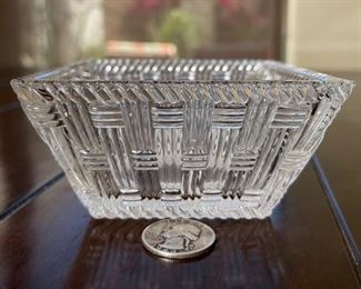 Tiffany & Co Crystal Glass Square Candy Dish Basket Weave 2x4.25x4.25in HxWxD